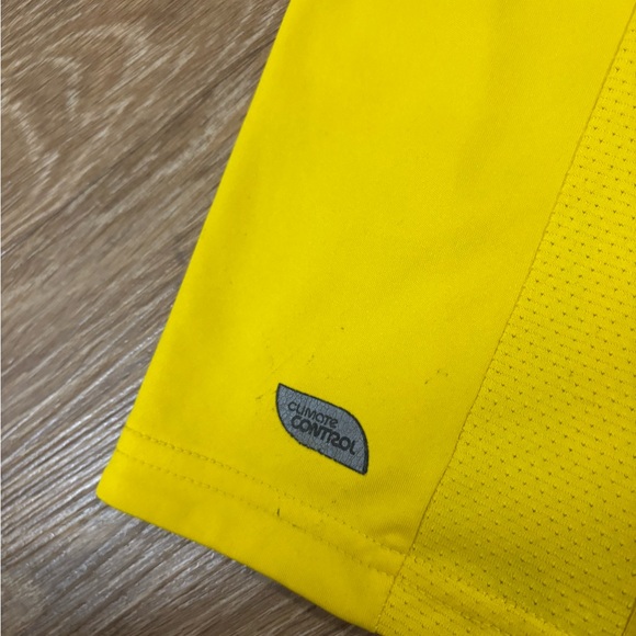 Brazil Futbol Umbro Soccer Jersey Size XL - Picture 5 of 6